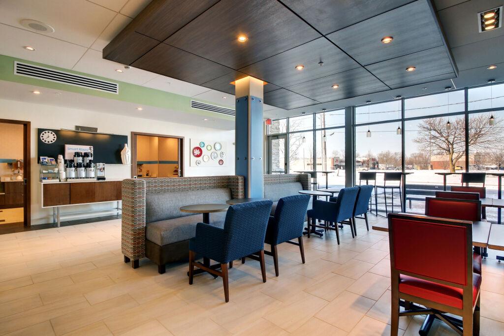 hotel image 16