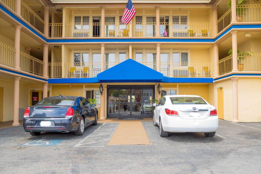 hotel image 16