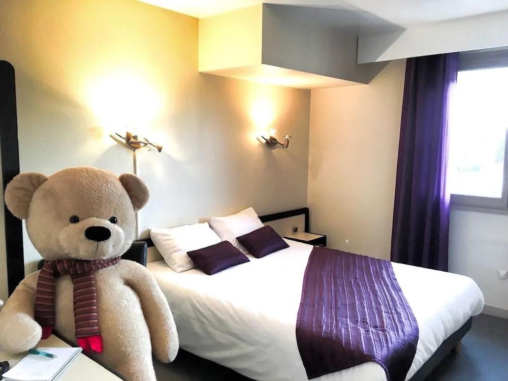 hotel image 12