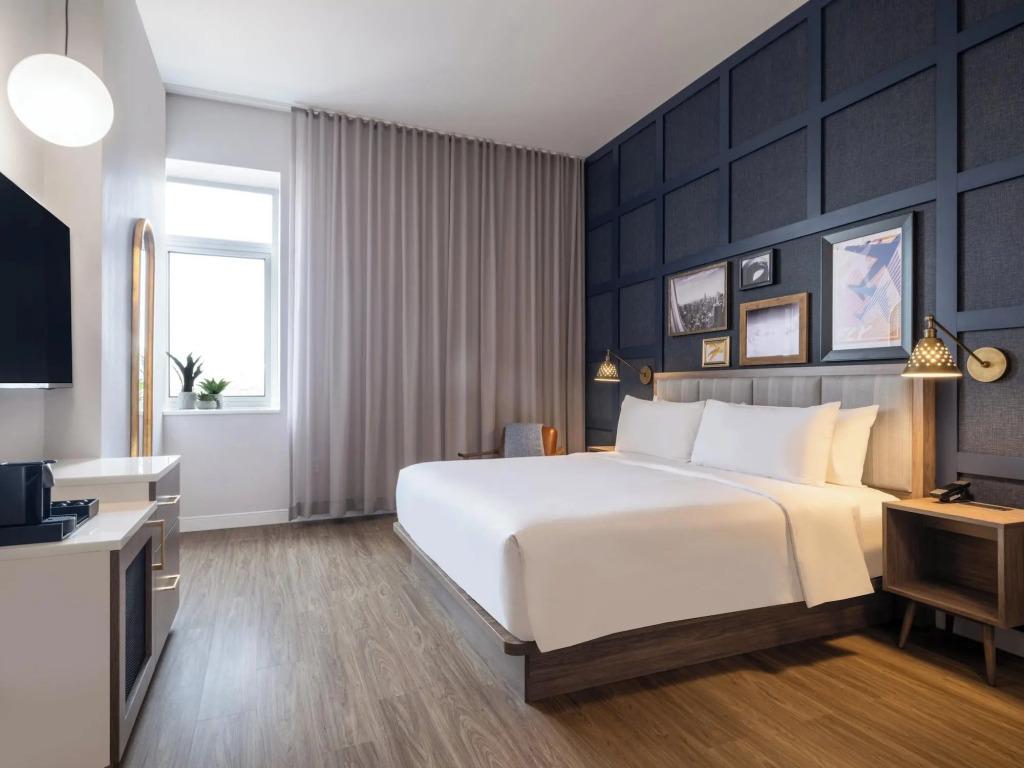 hotel image 13