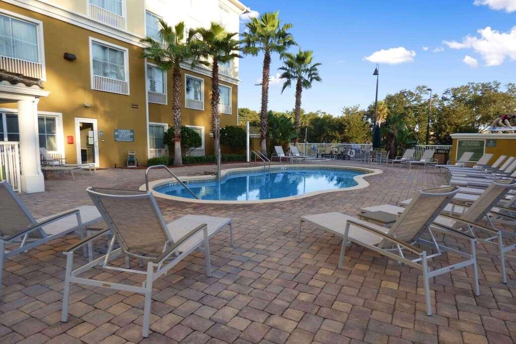 hotel image 16