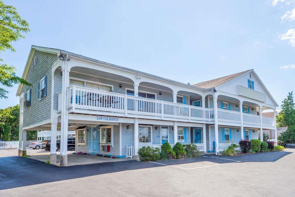 hotel image 9