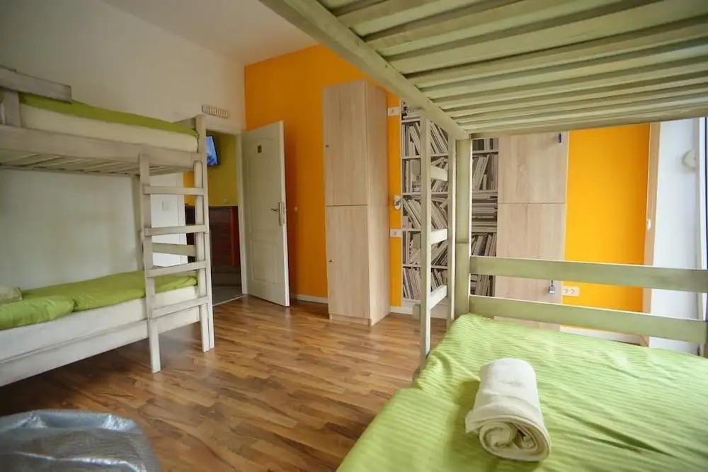 hotel image 16