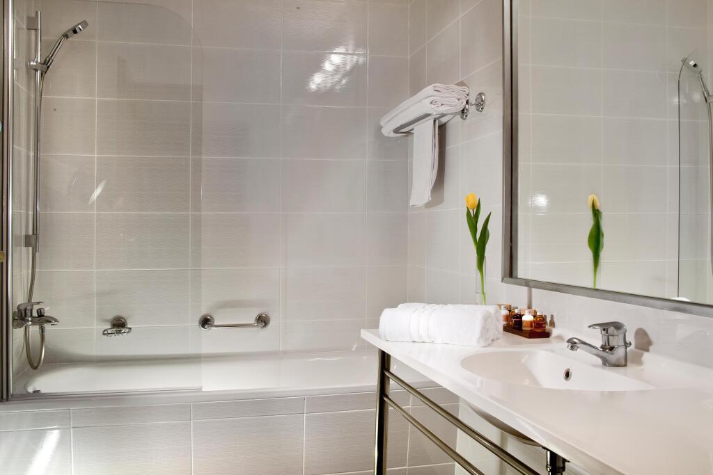 hotel image 12
