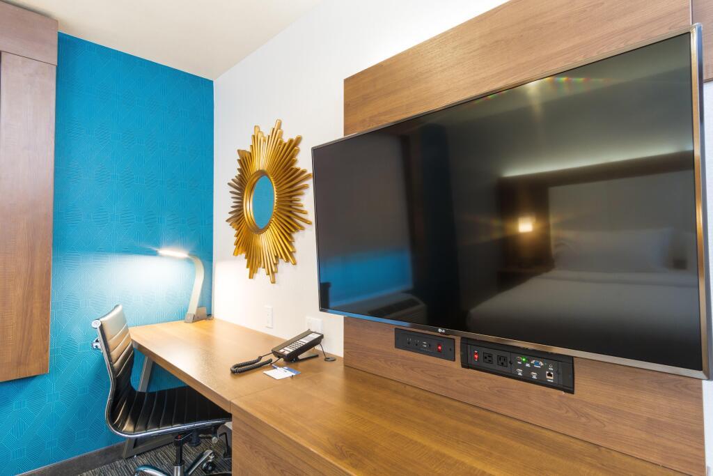 hotel image 16