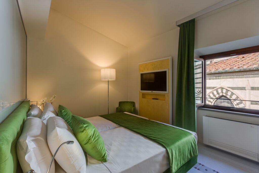 hotel image 16