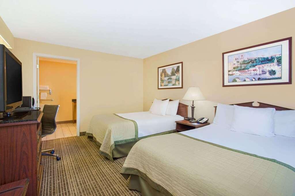 hotel image 8