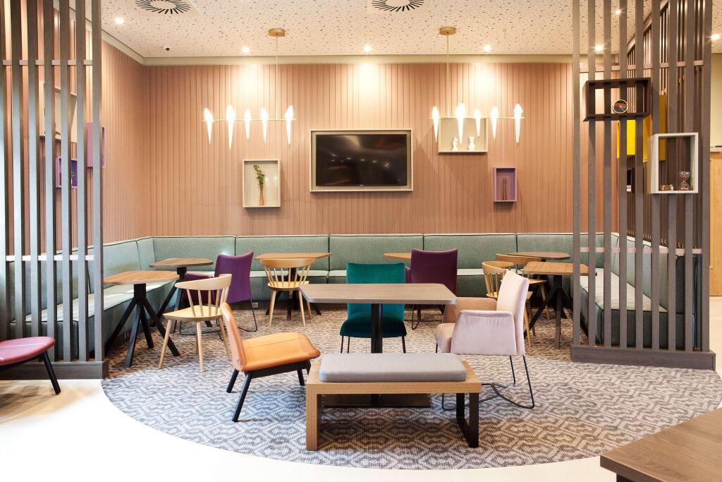 hotel image 13