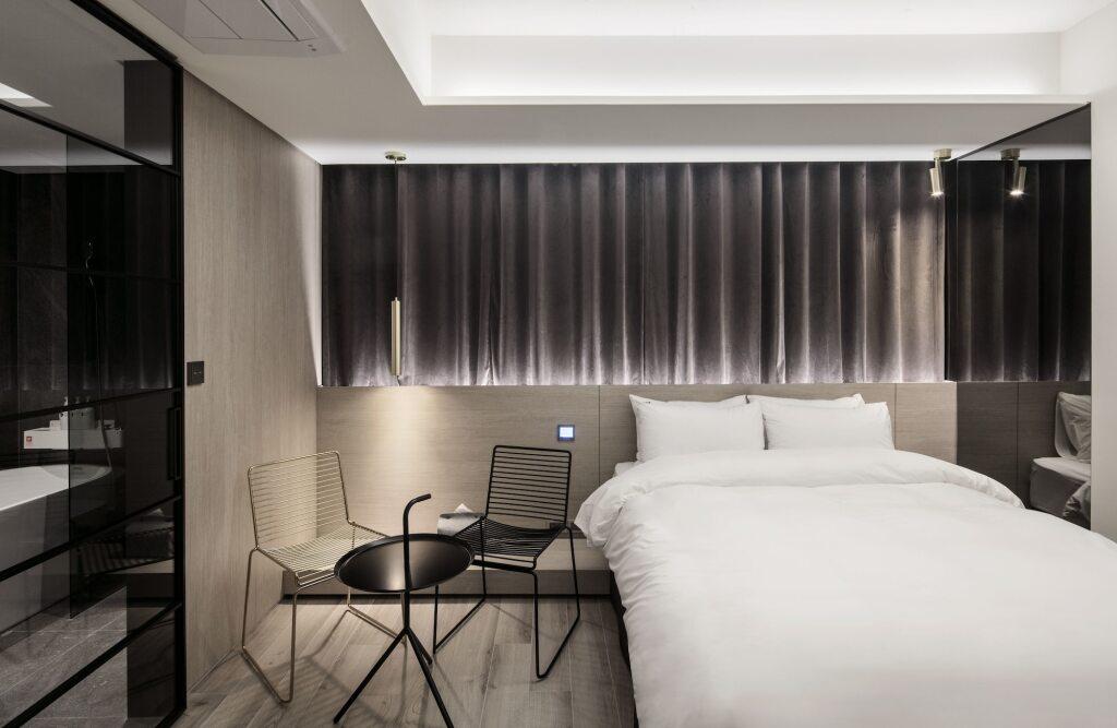 hotel image 10