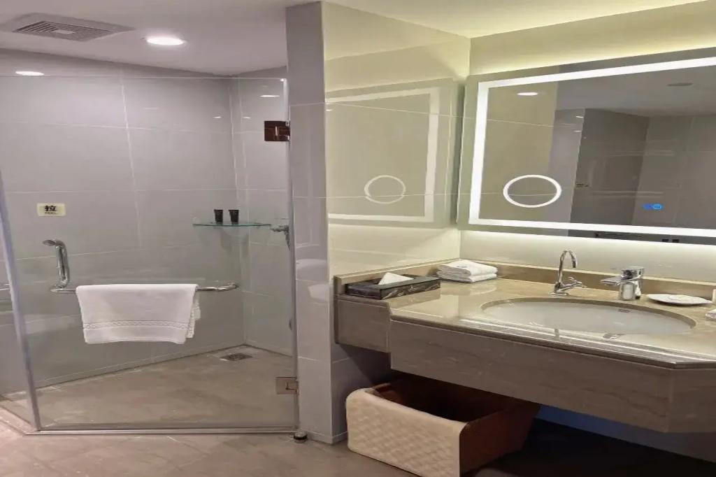 hotel image 13