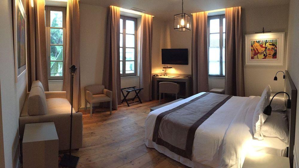 hotel image 12