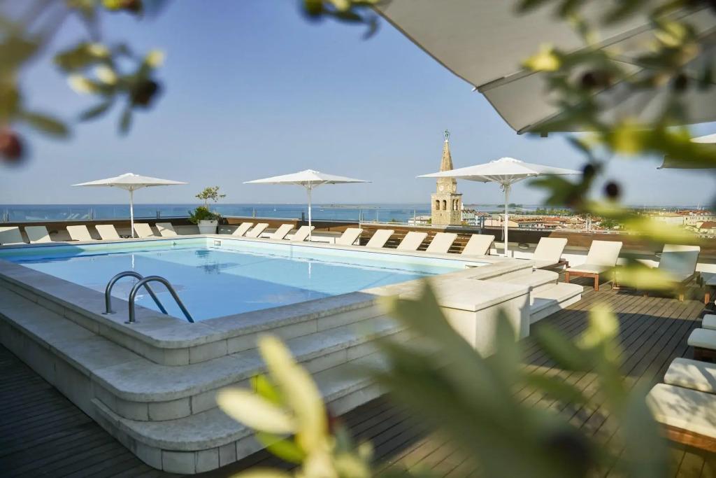 hotel image 36