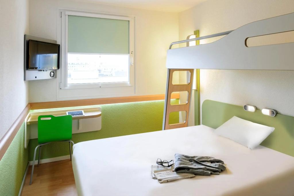 hotel image 12