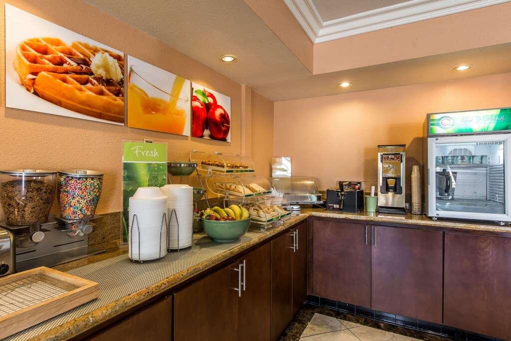 hotel image 13