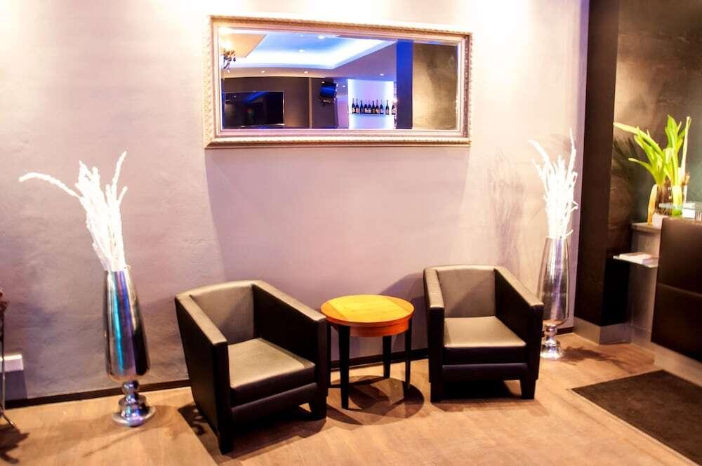 hotel image 9