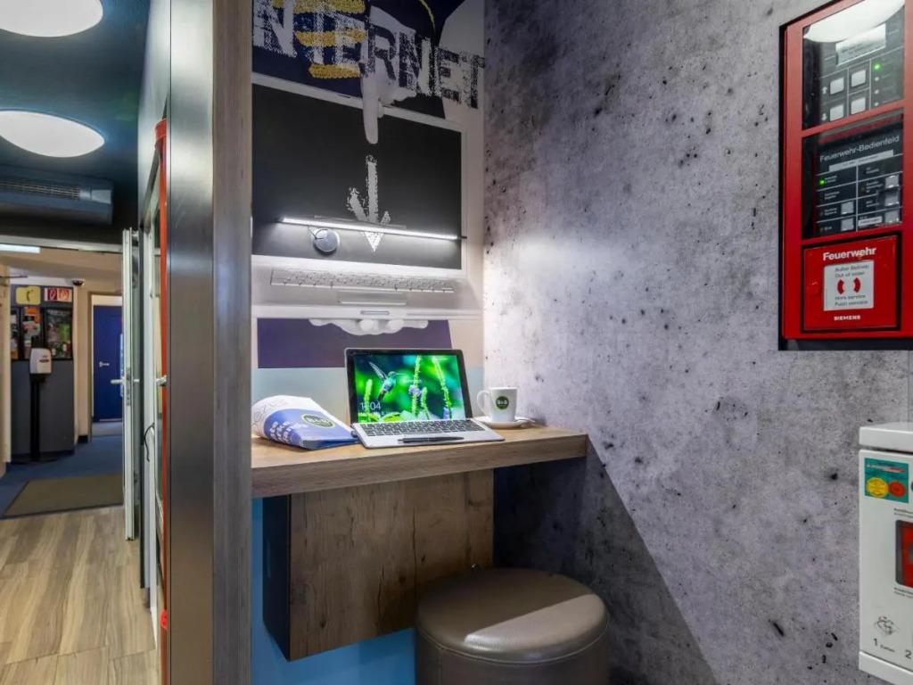 hotel
