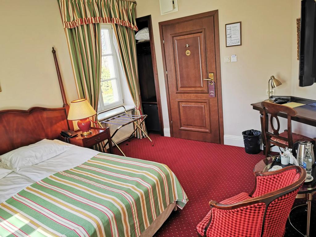 hotel image 8