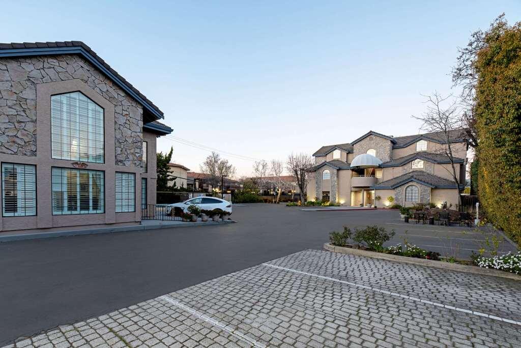 hotel image 30