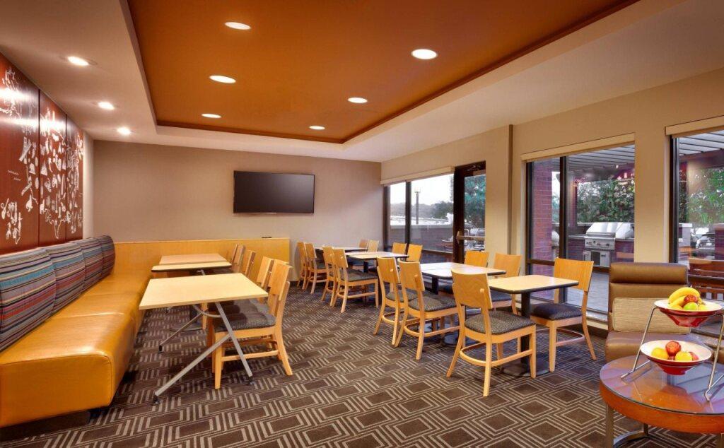 hotel image 9