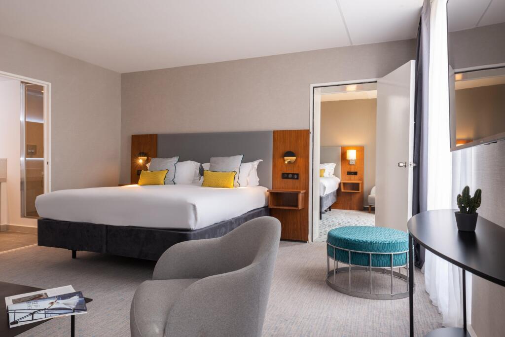 hotel image 11