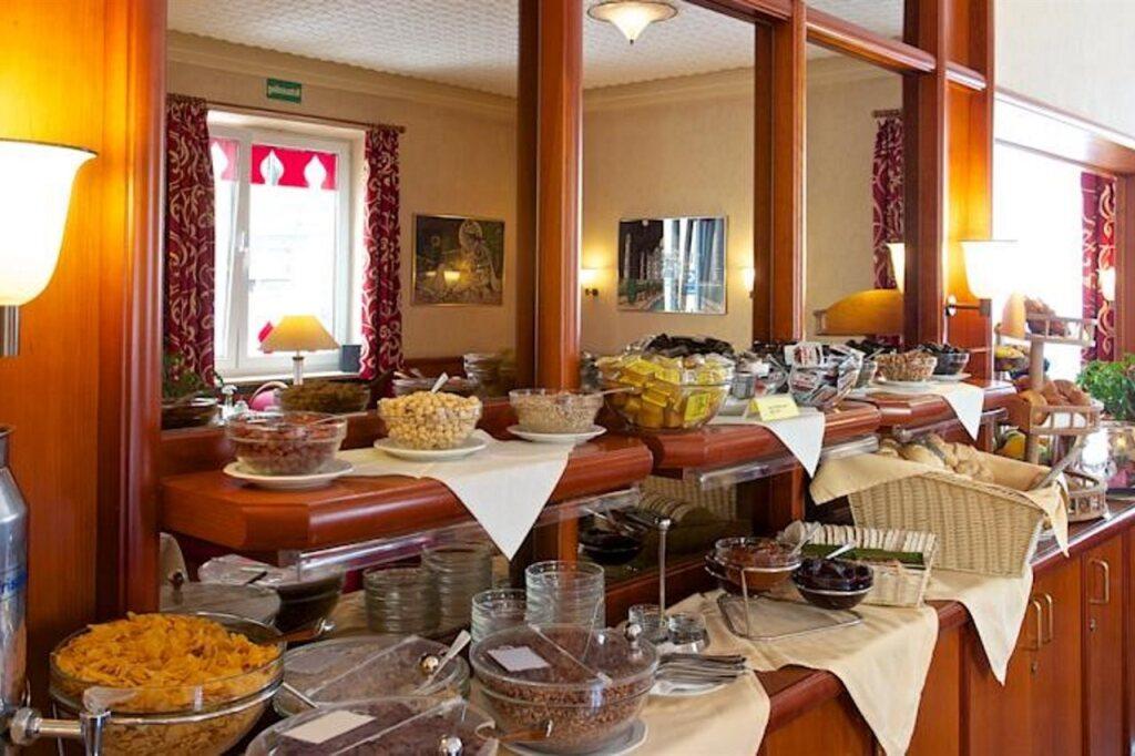 hotel image 11