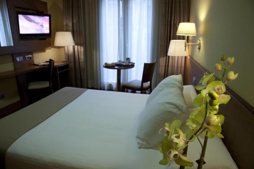 hotel image 38