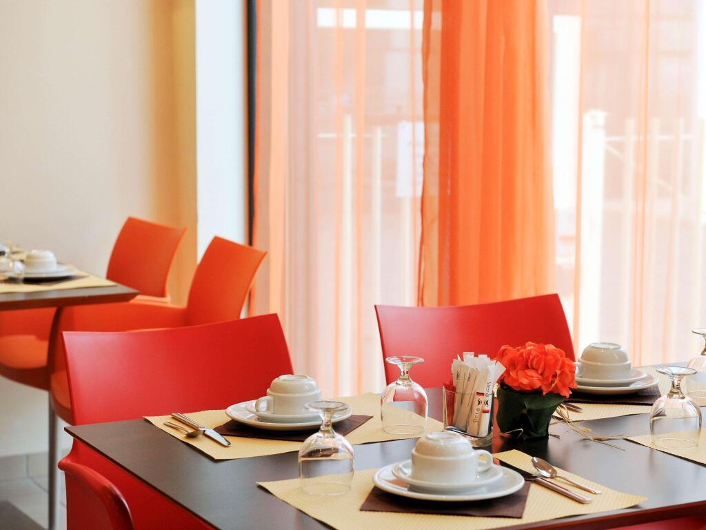 hotel image 12