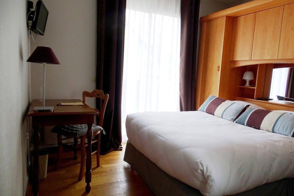 hotel image 13
