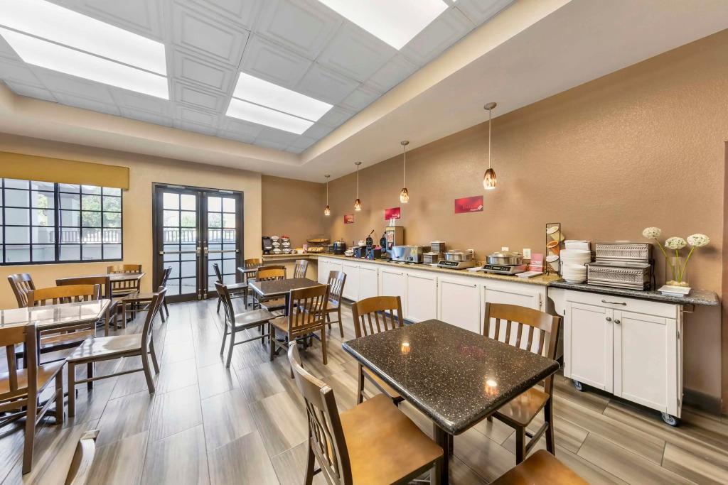 hotel image 11