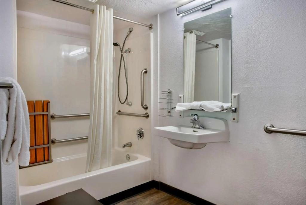 hotel image 10