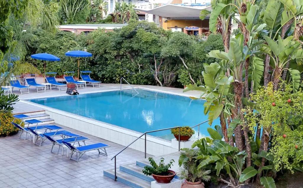 hotel image 9