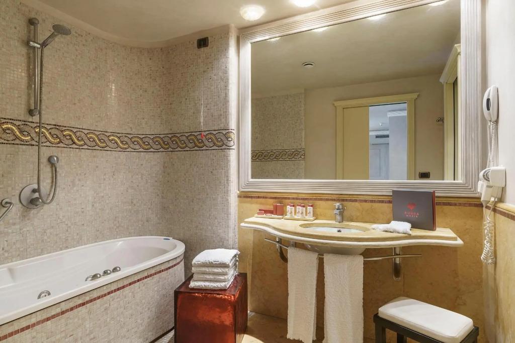 hotel image 16