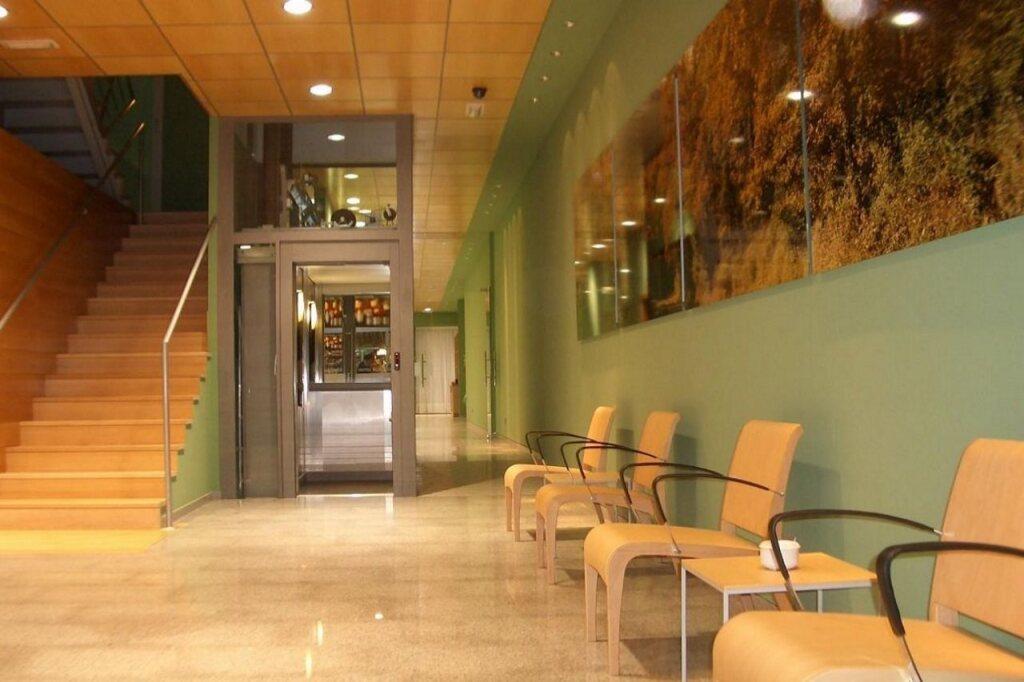 hotel image 10