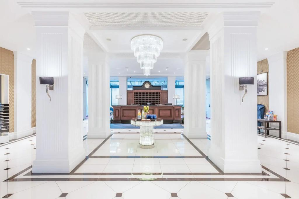 hotel image 10