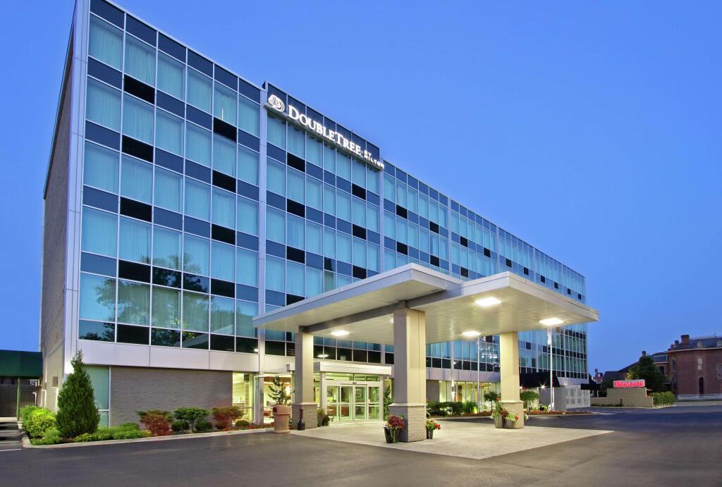 hotel image 12