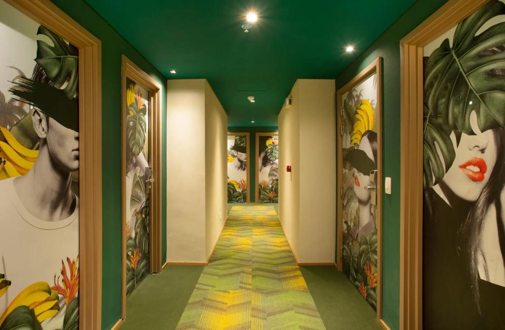 hotel image 8