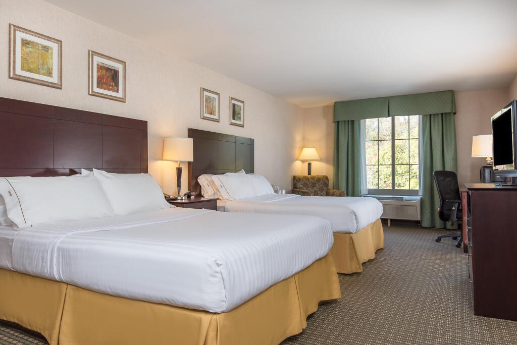 hotel image 12