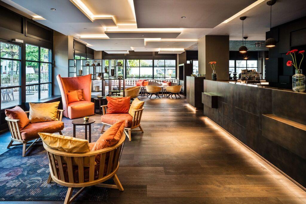 hotel image 13