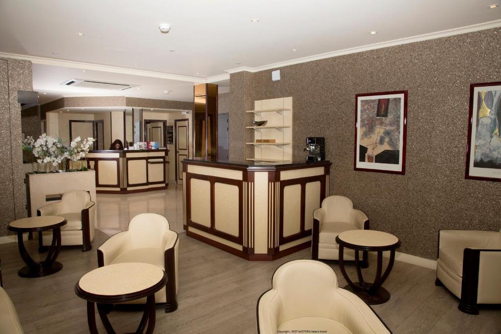 hotel image 16