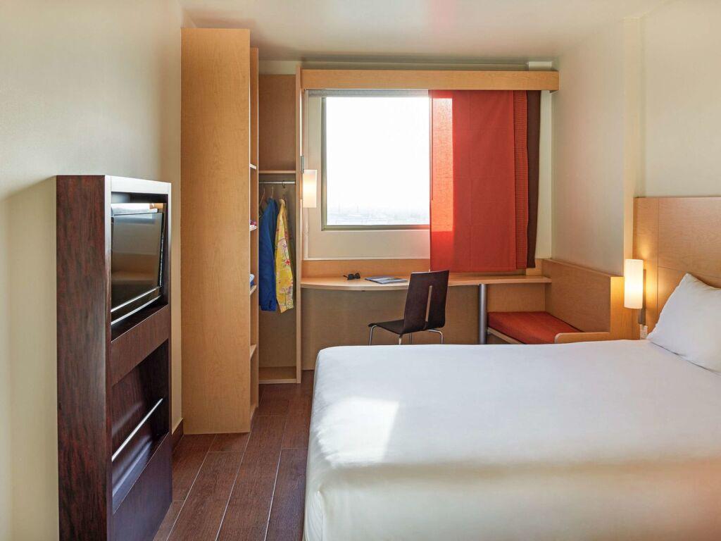 hotel image 7