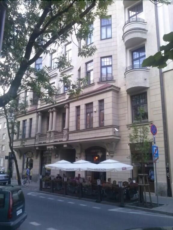 hotel image 8