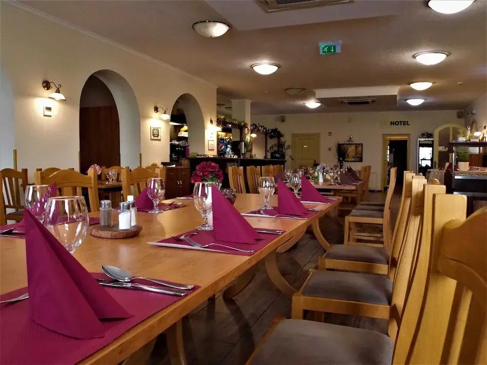 hotel image 9