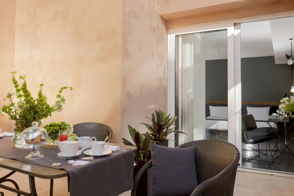 hotel image 11