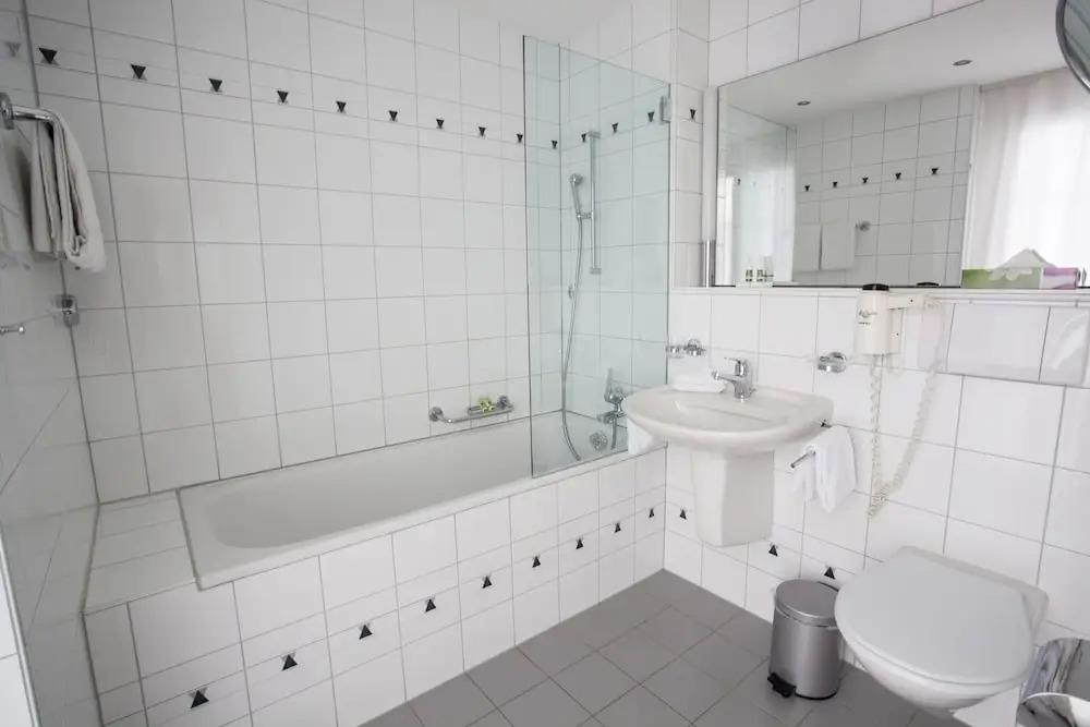 hotel image 16