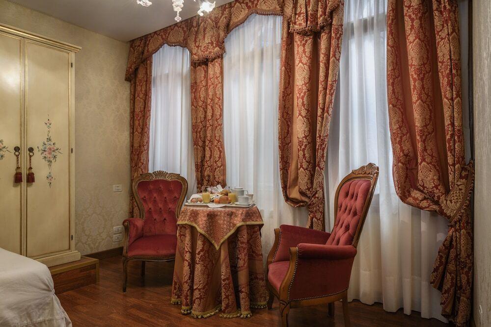 hotel image 16
