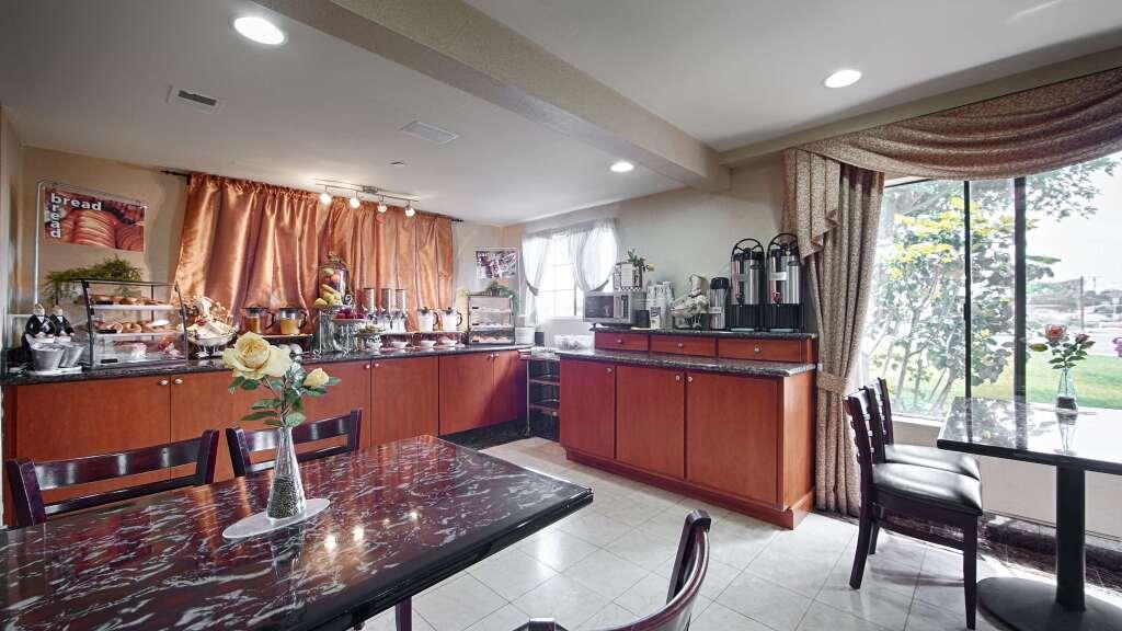 hotel image 13
