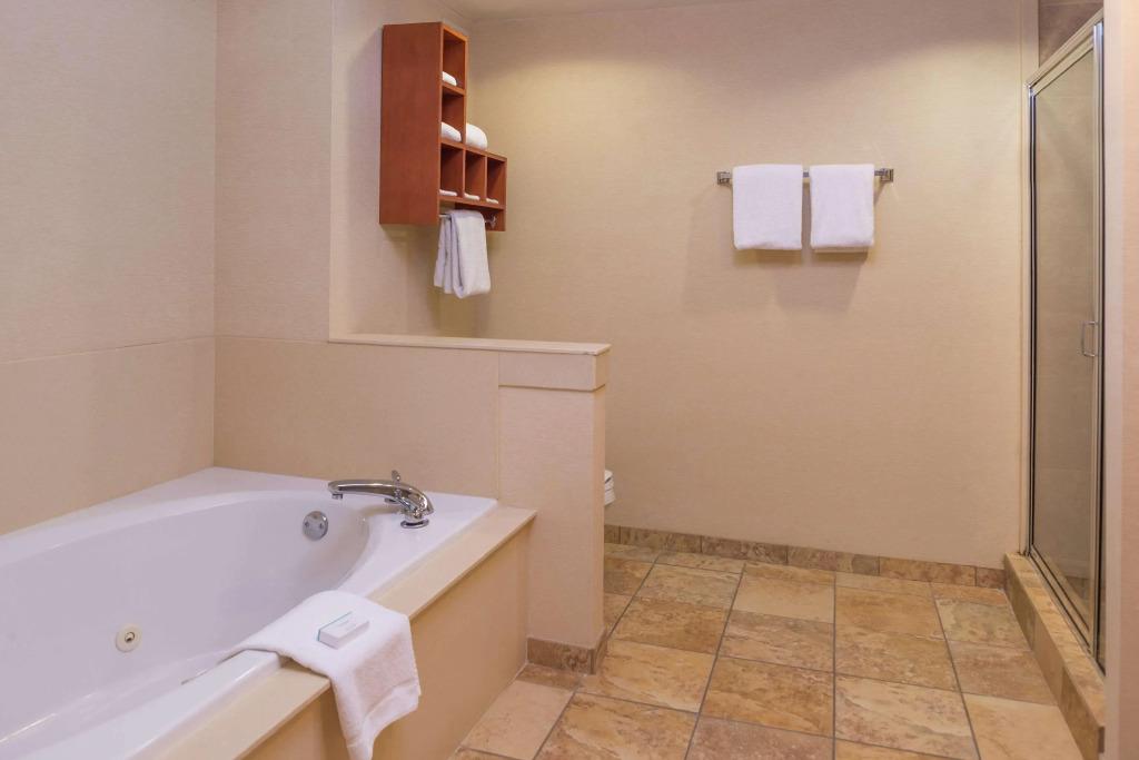 hotel image 16
