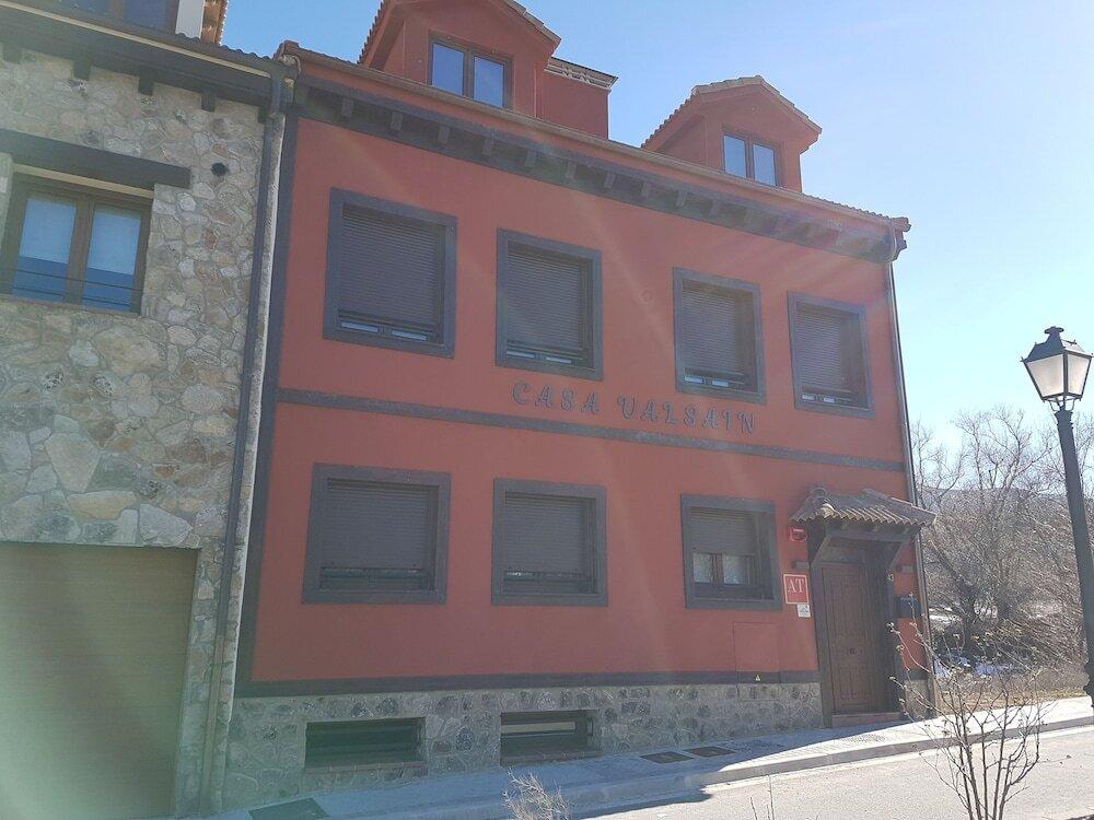hotel image 9