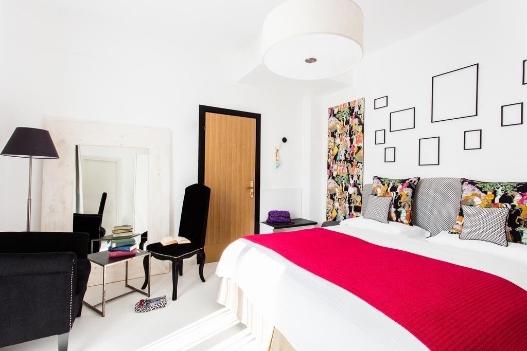 hotel image 9