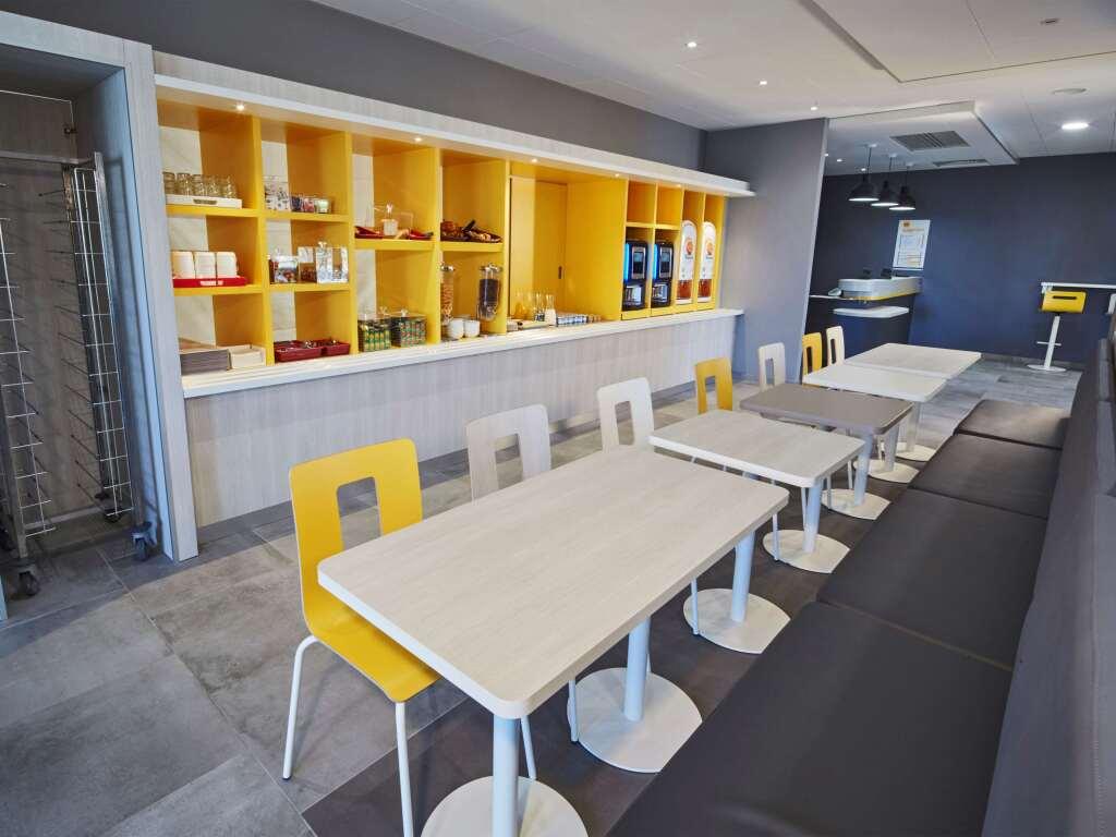 hotel image 16